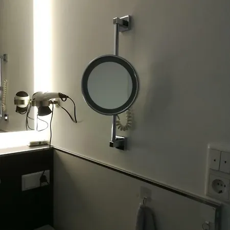 Fasanenhof Klinikum Und Uni Nah Mit Netflix Кассель